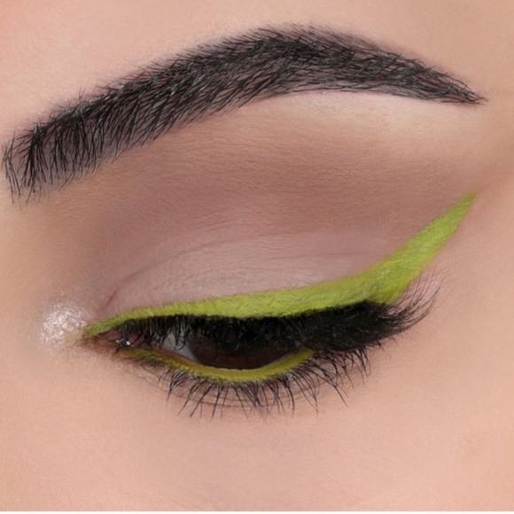 Jeffree Star Eyeliner - Color: Money Counter - *Blood Money Automatic* NIB - Picture 3 of 6